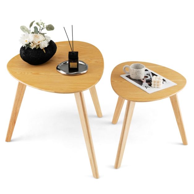 Set di 2 pezzi di tavolini da salotto in legno, Set di 2 tavolini da caffè  centrale a triangolo per soggiorno Colore legno - Costway