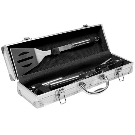 set di accessori per barbecue